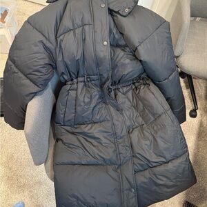 Old Navy Water-Resistant Black Jacket